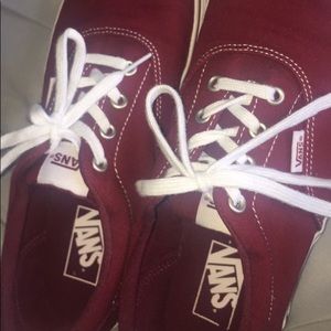 size 10 maroon vans